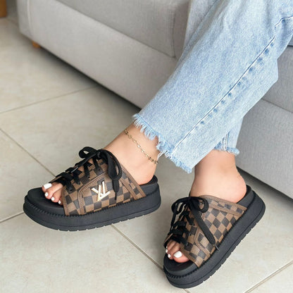 SANDALIA CANOA LUISA.